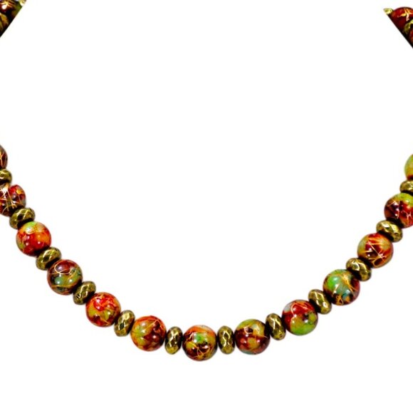 Red and green multi color glass bead necklace mixed with burnished gold beads - Picture 11 of 12
